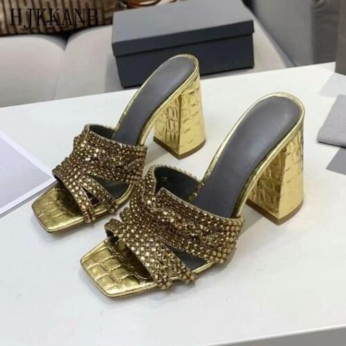 2021 Summer Chunky High Heel Slippers Women High Quality Rhinestone Runway Casual Slides Luxury Crystal Decor Open Toe Sandals
