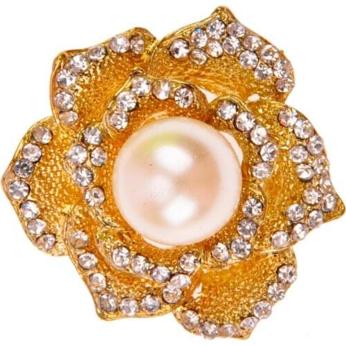 Fashion Rose Shaped Imitation Pearl Rhinestone Crystal Brooch for Women Brooches Pin Jewelry Christmas Party Gifts BRO82