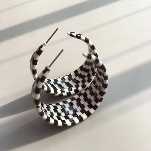 UJBOX Korean Acrylic Resin Acetate Earrings Round Women Large Acetic Acid Black & white pattern Hoop Earrings Accessories