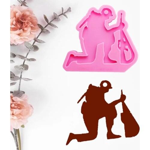 DIY Keychain Epoxy Resin Mold Glossy Fallen Soldier Shape Keyring Silicone Mould Dropshipping