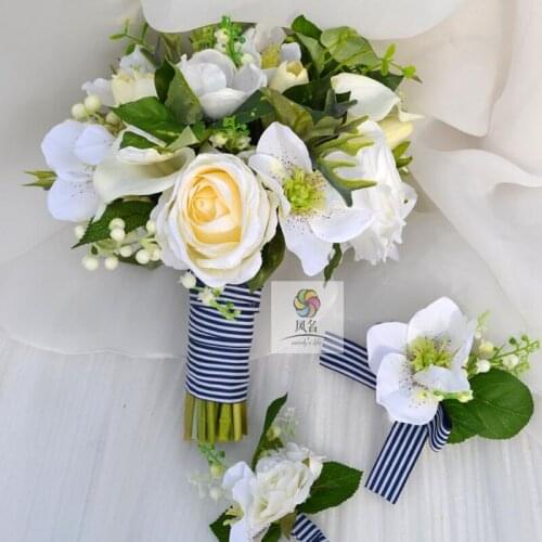 Country Style 100 % Handmade Custom White Wedding Floral Bride Holding Flowers Bridesmaid Bride Bouquets Silk Wedding Flower