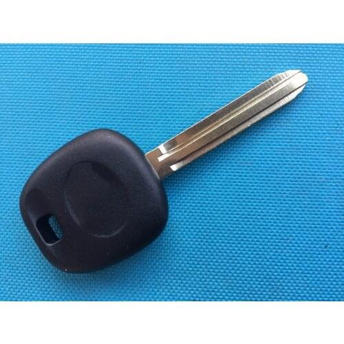1Pcs New Transponder Car Shell Blade For Toyota CAMRY RAV4 PRADO COROLLA TARAGO AVENSIS AVALON EHCO LAND CRUISER Key Cover Blank