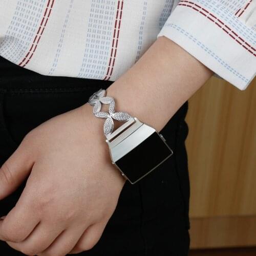 Newest For Fitbit Inoic Watch Strap Luxury Stainless Steel Chain Replacement Womens Wrist Band For Fitbit Ionic Smart Watchband