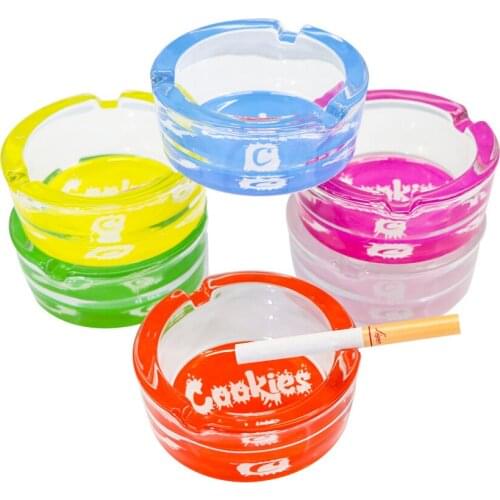Smoking accessories glass ashtray diameter 66mm round ashtray portable and easy to clean