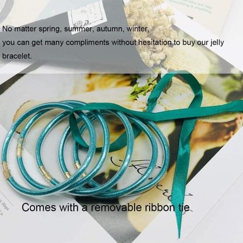 Bling Bling 5Pcs Green Color Glitter Jelly Bangle Bracelet Plastic w Shinning Powder Lining Fashion Jewelry Lightweight Bracelet
