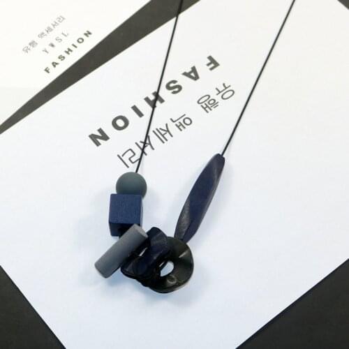 New Vintage Bohemian Woman Necklace Geometric Wood Charm Pendant Long Sweater Snake Chain Necklace Fashion Clothes Accessories