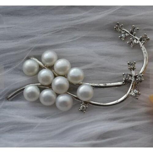 Elegant Freshwater Pearl Brooch White Color Top Quality Fine Jewelry Wedding Birthday Party Mothers Day Charming Women Gift