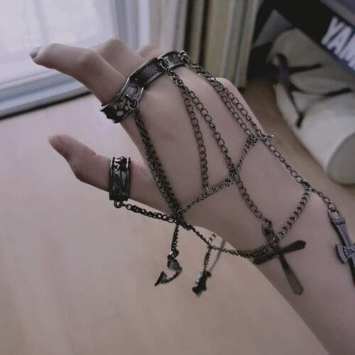 Hunter x Hunter Kurapika Cosplay Metal Ring Bracelet Punk Hip Hop Vintage Cross Finger Chain Pendant Cosplay Accessories