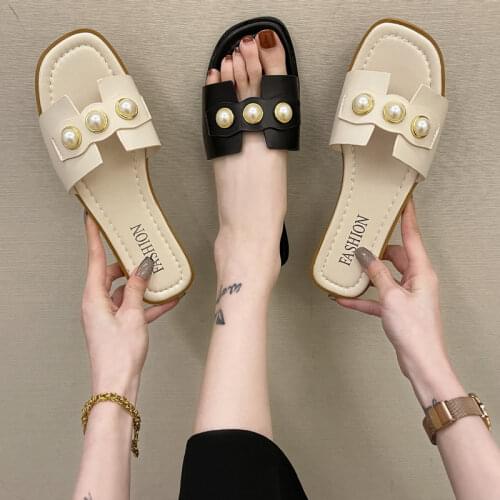 Women Slippers Fashion Pearl Design Elegant Flat Shoes 2021 Hot Sell Korean Version Beige Low Heel Ladies Flip Flop Casual