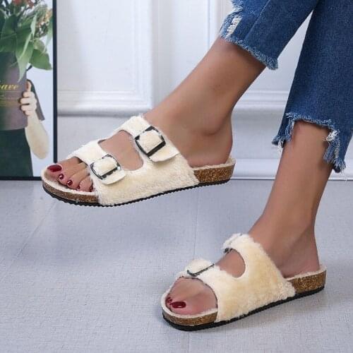 Fashion Wild Winter Slippers Warm Soft Fur Slippers Slides Casual Shoes for Women Outside Solid Plush Slides Slippers Zapatos de