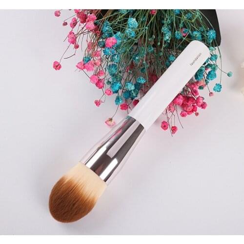 1pc Foundation Makeup brushes Flame Liquid Foundation cream brush Make up brush cosmetic tools soft Professional white handle