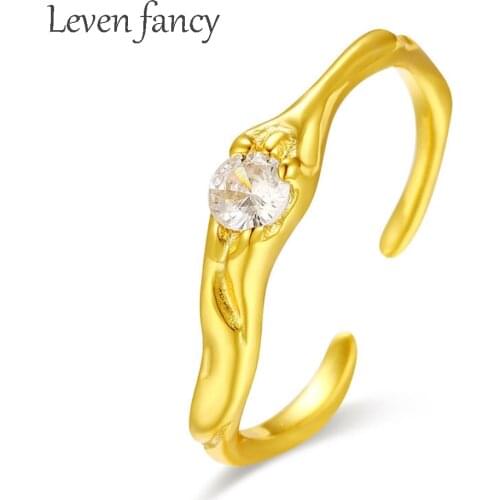 Brilliant Cut Zirconia Center Piece Adorned Band Adjustable Tiny Rings for Women 925 Sterling Silver and Zircon Ring Female