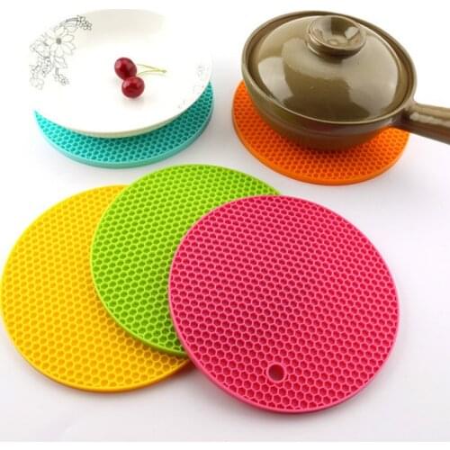 18cm Round Heat Resistant Silicone Mat Drink Cup Coasters Non-slip Pot Holder Table Placemat Kitchen Accessories Onderzetters