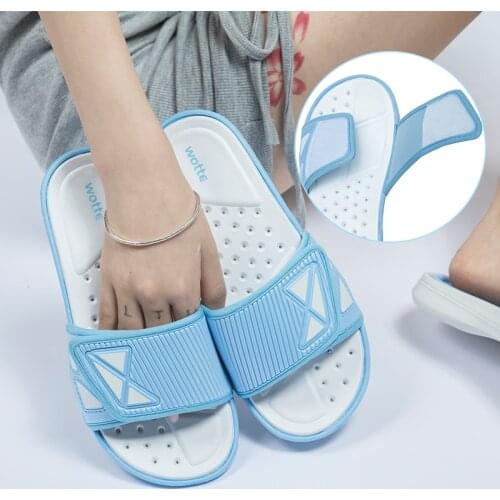 Summer Slippers Men Casual Non-slip Slides Hollow Leaking Water Flip Flops Bathroom Beach Shoes Soft Sole Women Massage Sandals