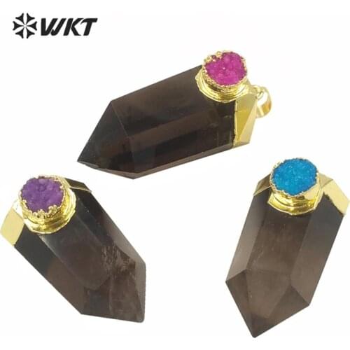 WT-P1607 Women Popular Stone Spirit Pendant Beautiful Gold Electroplated Tea Quartz Point Pendant With Druzy Charm