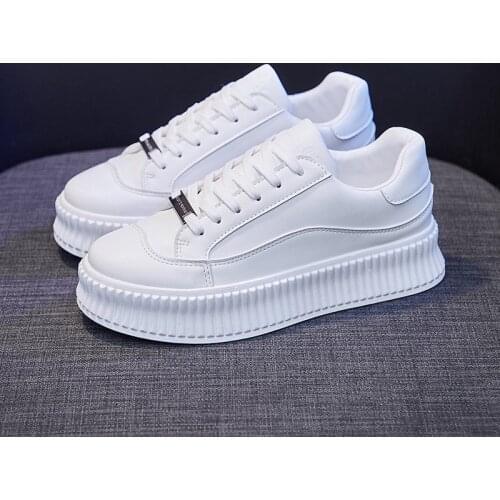 White Shoes Women 2021 Spring Autumn Chunky Running Shoes Woman Vulcanize Shoes Trainers Women Flats Fashion Platform Sneakers