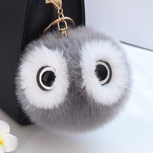 Fashion Faux Rabbit Fur Ball Panda Pompom Keychain Fluffy Pom Pom Owl Gold Key Chain Holder Women Bag Charms Toy Trinket Gift