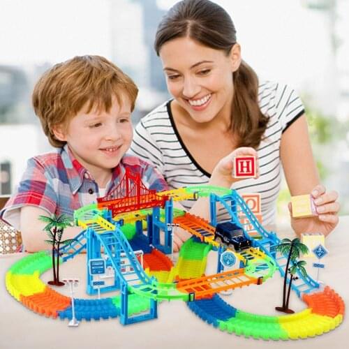 2019 Railway Racing Track Play Set Educational DIY Bend Flexible Race Track Electronic Flash Light Car Toys