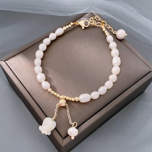Freshwater Pearl White Shell Rose Bracelet Fashion Bracelet Girlfriend Birthday Gift Bracelet for Women Charm Bracelet Jewellery
