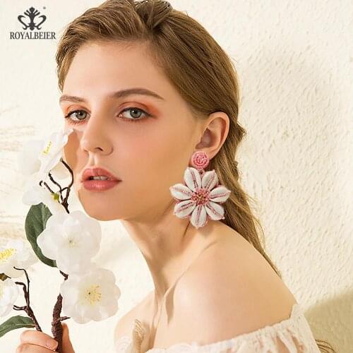 Hawaiian Fashion Earrings Flower Shell Conch Dangle Earrings Bohemia Hanging Crystal Tassel Earrings for Wedding Jewelry ES0685