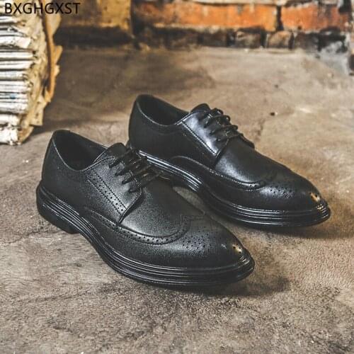 Oxford Dress Shoes Mens Fashion Party Shoes for Men 2021 Brogue Man Leather Shoes Men Formal Zapatos De Hombre Chaussure Homme