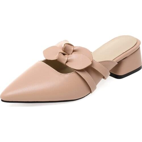 Small fresh 2019 spring and summer new thick with a bow tie Baotou sandals female 31-47