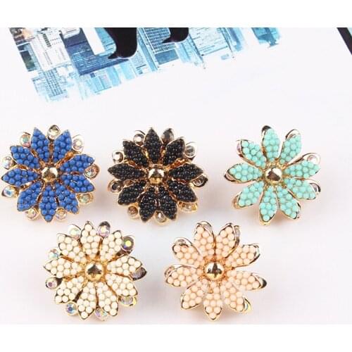 2021 New Vintage AB Crystal Multicolor Resin Beads Flower Stud Earring for Girl