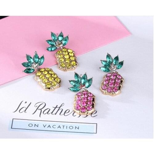 One Pair Alloy Gold Plated Colorful Crystal Rhinestone Pineapple Shape Womens Stud Earrings xye214
