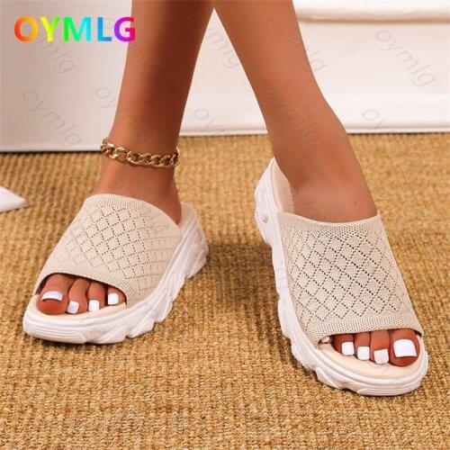 New summer womens home thick-soled low-heel sandals and slippers 2021 breathable flying woven surface outer wear slippers women