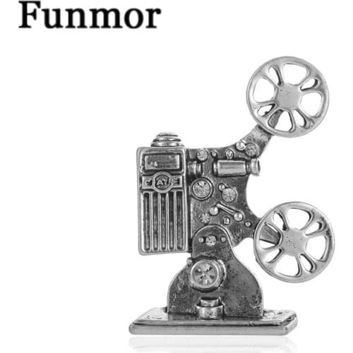 Funmor Vintage Projector Brooches With Crystal Actor Women Work Daily Decoration Accessories Lapel Coat Ornaments Bijoux Gifts