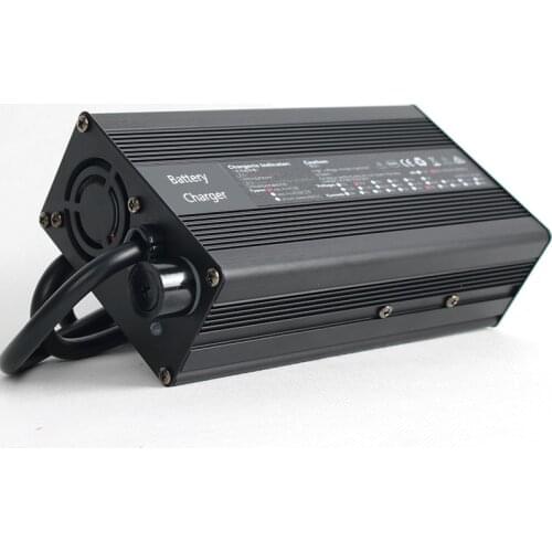 NEW 4S 12.6V 20A Lifepo4 Battery Fast Charge For 12V 100AH LiFePO4 Battery Pack White Aluminum shell With fan