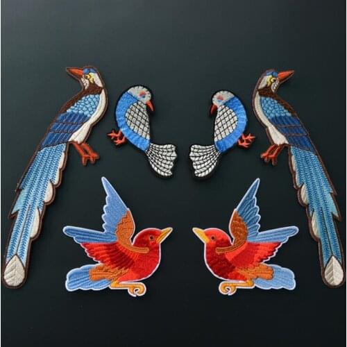 1PCS Flying Bird Embroidered Patches Sewing On Applique Cute Fabric Patch Clothes Shoes and Bags DIY Decoration Patches