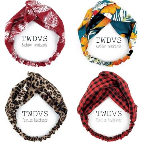 Scrunchies Woman Knotted Turban Hair Accessories for Girls Turban Elastic Hairband Head Wrap Striped Hair Scrunchies W276