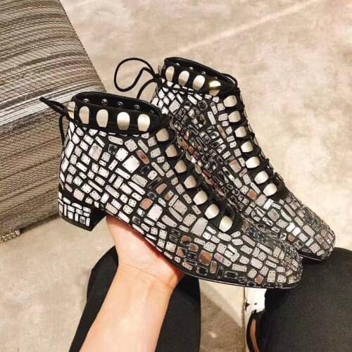 British Style Full Bling Metal Seuqins Ankle Boots Chunky Heels Female Martin Boots Gladiator Lace up Short Boots Women