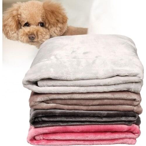 Winter Pet Blanket Warm Soft Flannel Pet Cats Dog Blanket Puppy Bed Sleeping Mat Comfortable Hand Washable Sleeping Cushions