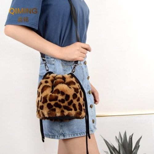Winter Faux Fur Bag Fur Scarf Suit Women Handbags Cute Plush Ladies Shoulder Bag Female Clutch Purse Love Handbags Messenger Bag
