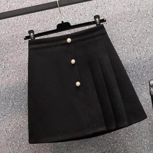Black pleated mini