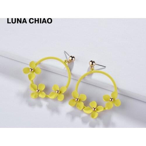 LUNA CHIAO Women Fashion Bijoux Accessory 2020 Spring Summer Flower Petals Dangle Earring Rubber Coating Floral Drop Earrings
