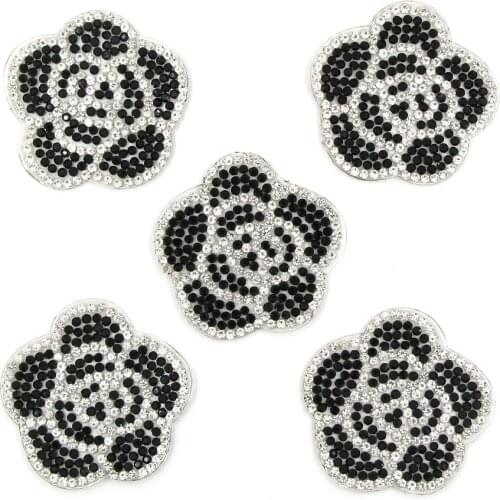 1pcs Flower Patches Black White Rhinestones Iron On Crystal Applique Patches For Dresses Glitter Cloth Sticker 4*4cm