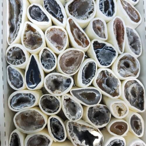 Natural Agate Geode Crystal Hole Mineral Specimen Contains Clean Crystal Clusters Beautiful Stones and Crystals Agate Slice