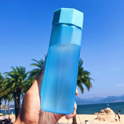 New Simple Handy Cup Scrub Space Outdoor Water Bottles Motion Portable with Hand Gift Plastic Cup