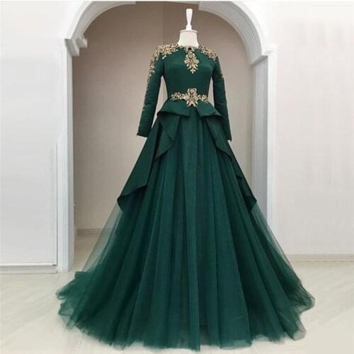 Green Muslim New Dresses 2019 A-line Long Sleeves Tulle Lace Crystals Islamic Dubai Saudi Arabic Long Elegant Hot Gown