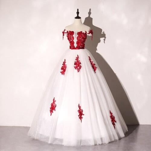 Off The Shouldder Quinceanera Dresses 2021 New Performance Dress Elegant Ball Gown Butterfly Belt Party Prom Formal Gowns