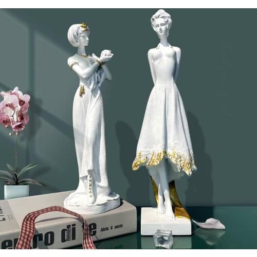 Nordic Luxury Modern Girl Resin Ornaments Office Table Club Figurines Decoration Home Livingroom Desktop Sculpture Accessories