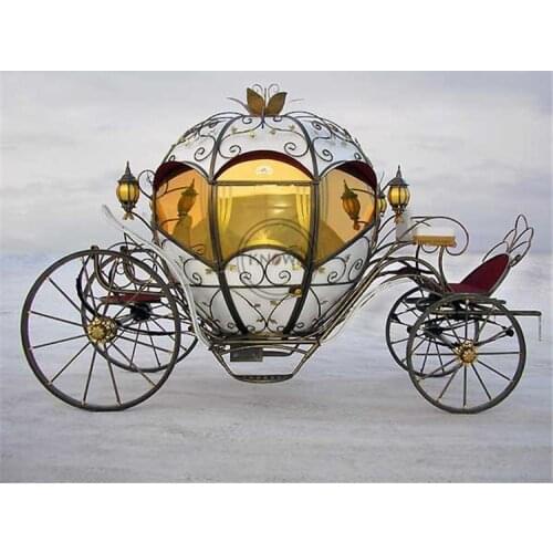 2021 Popular White Electric Cinderella Pumpkin Horse Carriage Wedding Cart For Whole Sale Acpt Customized Style