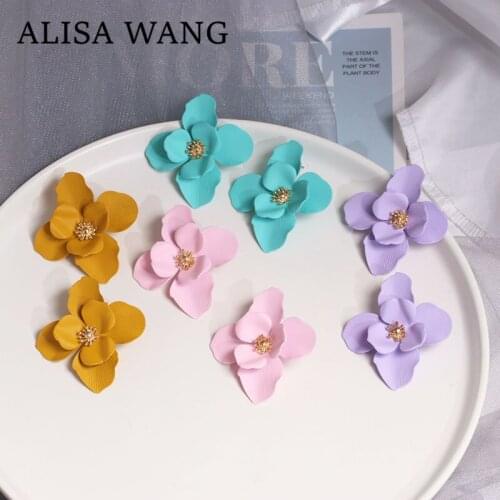 Fashion 2019 Big Floral Stud Earrings For Women Girls Wedding Party Bohemian Metal Flower Earrings Statement Boho Jewelry Gifts