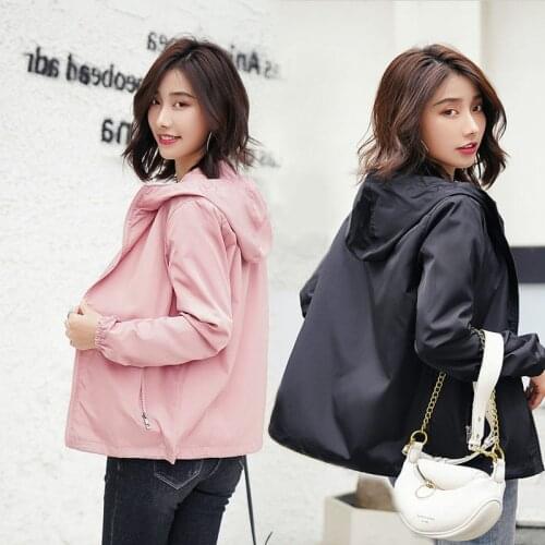 Women Hiking Jacket Waterproof Spring Autumn Couple Outdoor Coat Ultra-Light Windbreake Women Men Windproof Short Trench Coat