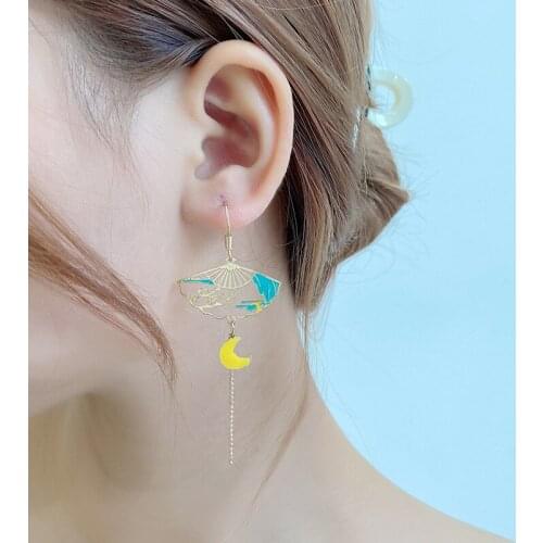 1 Pair Chinese Elements Hollow Fan Chain Tassel Pearl Pendant Lotus Leaf Cherry Blossoms Cloud Long Drop Earrings for Women