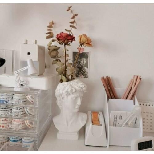 Fashion Vase David Sculpture Resin Pen Holder Desk Organizer Makeup Brush Organizer Flower Pot Vase Resin Art Craft Decor