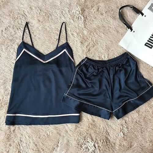 2019 Home Furnishing Clothes Suit Silk And Satin Texture Thin Section V Collar Short Sleeve Shorts Twinset Pajamas Woman Summer